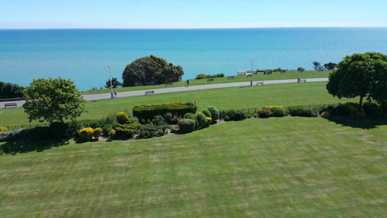 Westward Ho Hotel Folkestone Extérieur photo